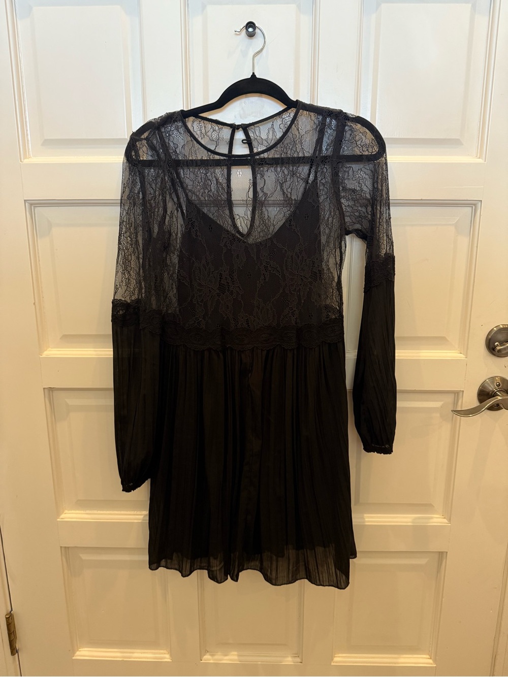 Abercrombie & Fitch Black Lace & Chiffon Long Sleeve Dress Size M